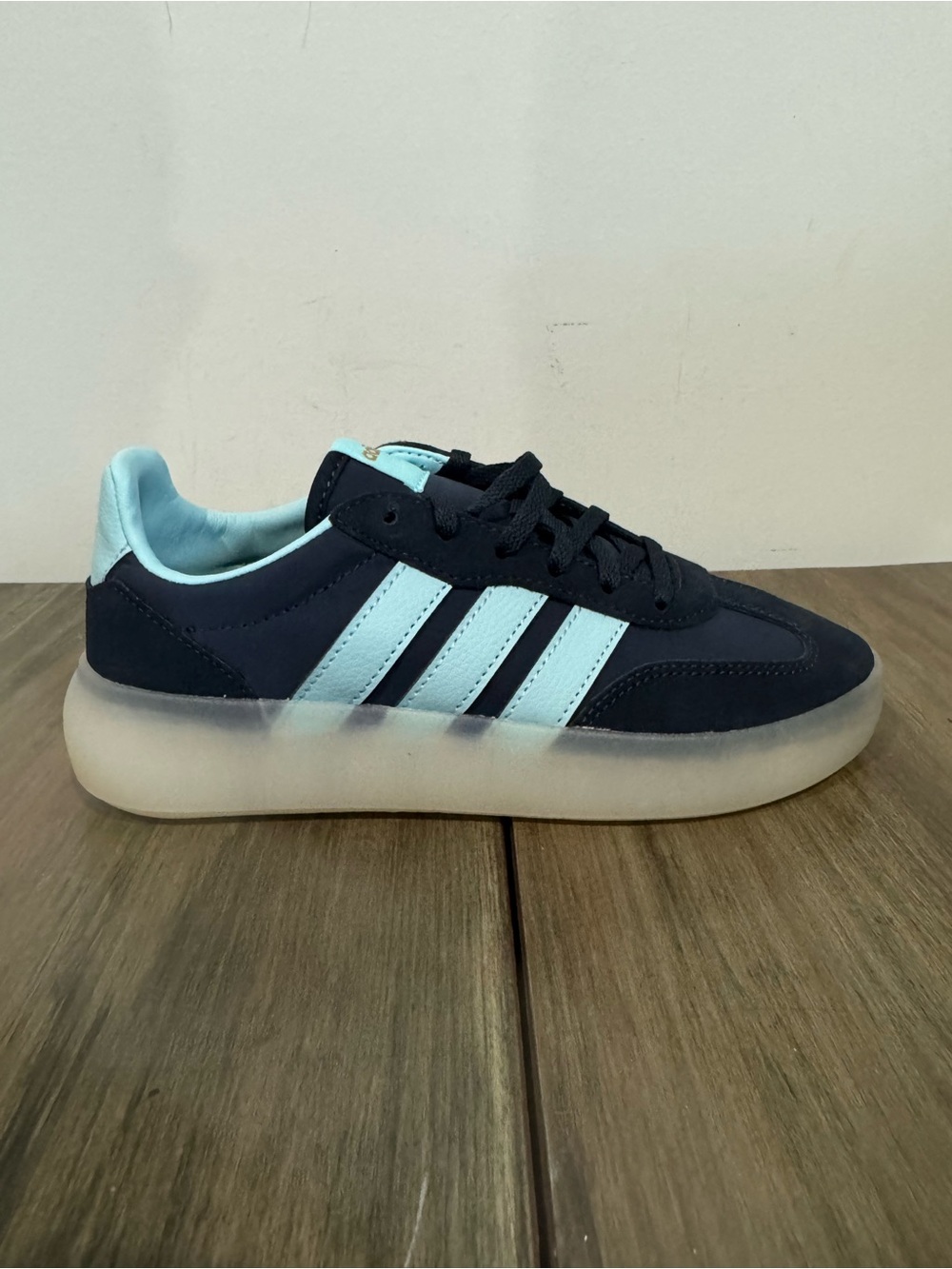ADIDAS BARREDA DECODE JUNIOR SOCCER INDOOR SHOES